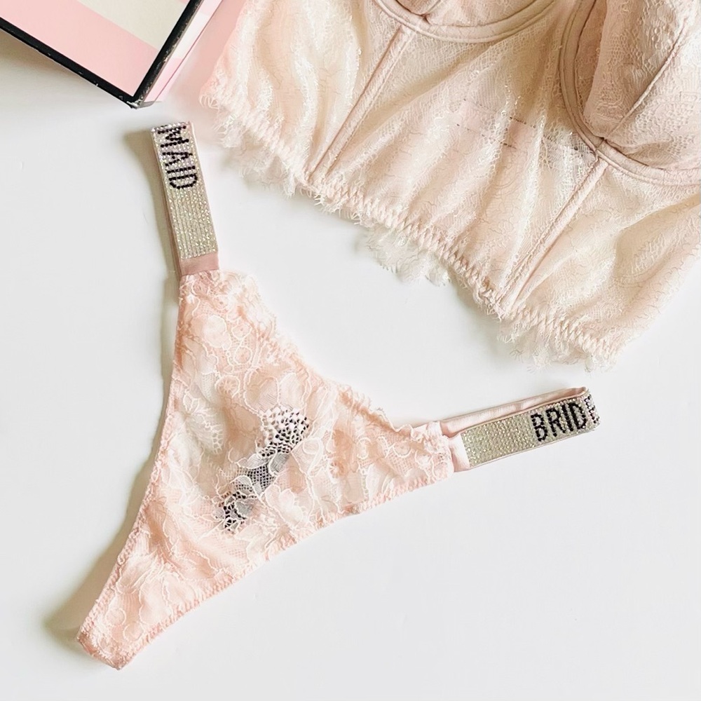 32C SMALL Victoria’s Secret blush pink bra set - Picture 3 of 9